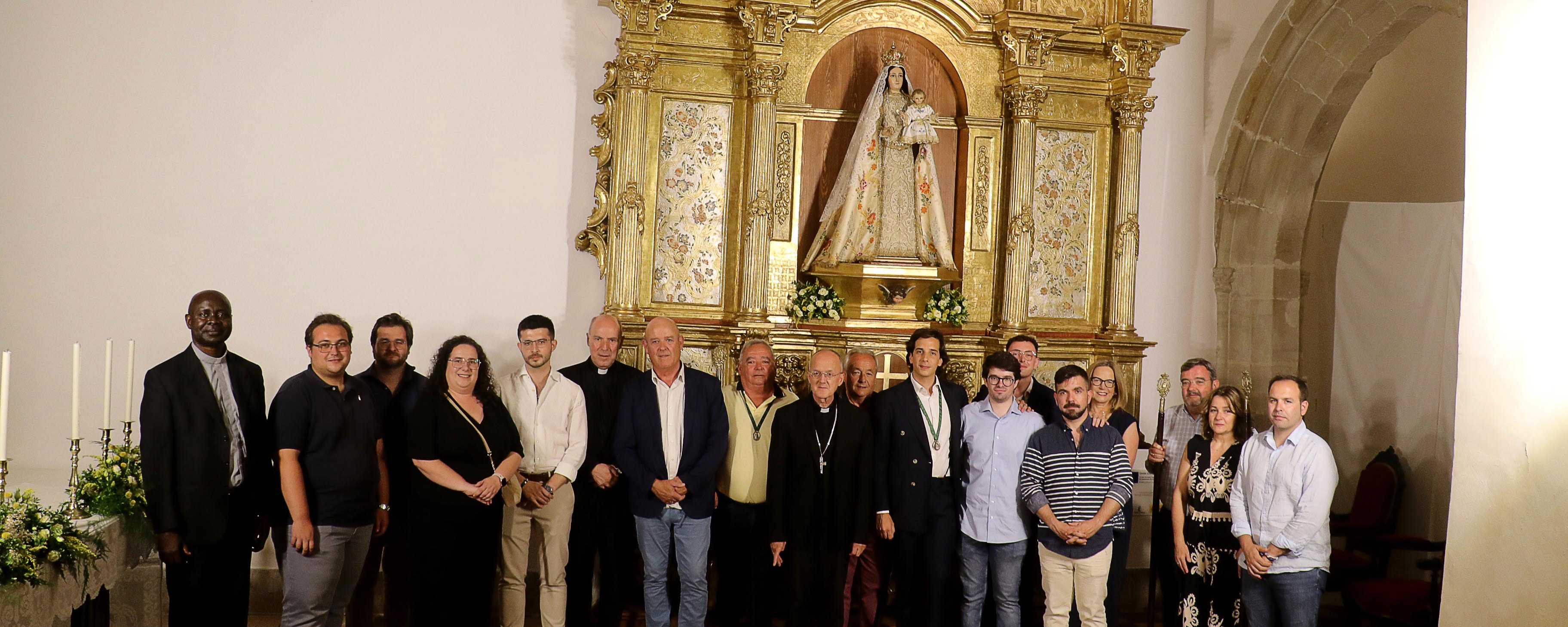 Inaugurada la sobresaliente restauración del retablo barroco de Almonacid
